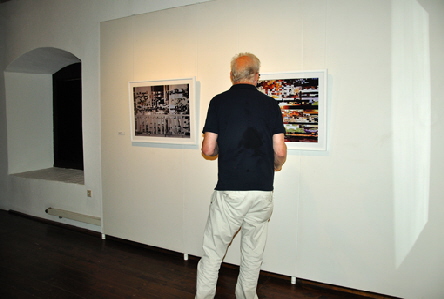 underground IV und V - Leerer Beutel Regenburg �Sigrid van Sierenberg